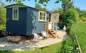 The Humble Hut