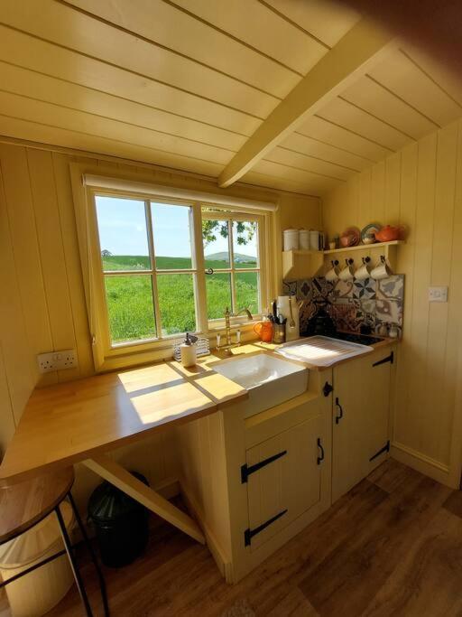 The Humble Hut Apartment Wooler Exterior photo